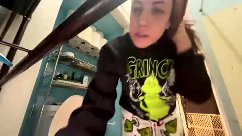 vaua089 online show from 3, 12, 2025