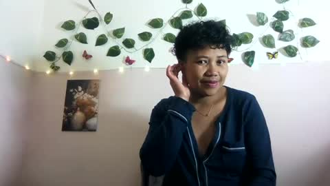 Vayannah online show from 9, 7, 2026