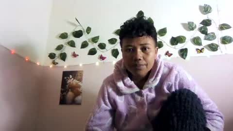 Vayannah online show from 12, 7, 2026