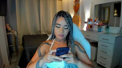 Vayolett Bass online show from 31, 3, 2026