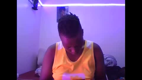 Snapshot of vee_tommy chatting on 22, 4, 2026 Vee tommy online show from 22, 4, 2026