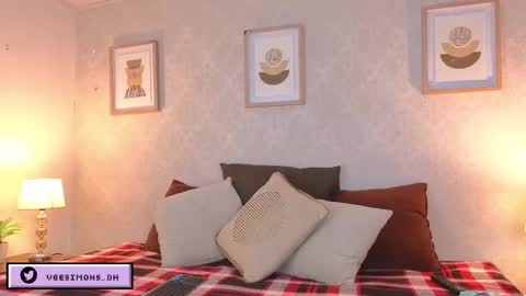 Vee Simons online show from 11, 2, 2026