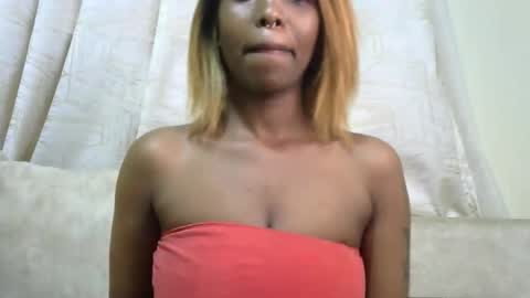 Snapshot of veey_dellah chatting on 13, 9, 2025 veey online show from 13, 9, 2025