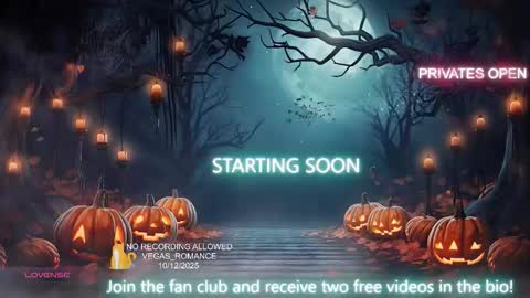 Snapshot of vegas_romance chatting on 12, 10, 2025 vegas_romance online show from 12, 10, 2025