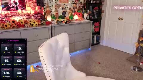 vegas_romance online show from 6, 11, 2025