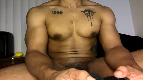 Vegas Love online show from 3, 10, 2025