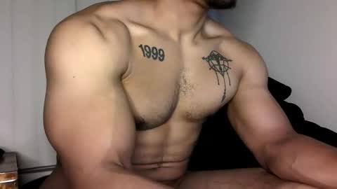 Vegas Love online show from 7, 11, 2025