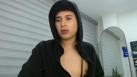 Snapshot of velascosexyboy chatting on 9, 1, 2025 velascosexyboy online show from 9, 1, 2025
