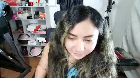 Im VelaI will be Christmas and New Year with my family December 22 to January 13 I will miss you guys. online show from 9, 4, 2026