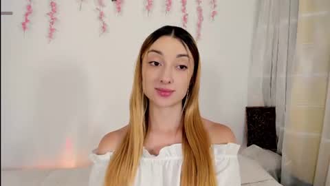 velvet_00 online show from 11, 7, 2026