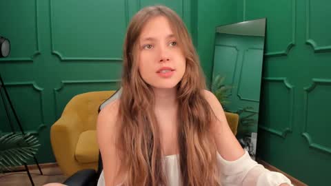 velvet_cherry online show from 12, 1, 2025