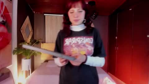 Isabella  online show from 19, 2, 2026