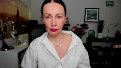 Jasmine online show from 20, 9, 2025