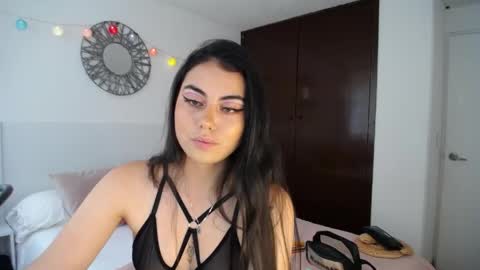 velvet_moon_0202 online show from 13, 4, 2026