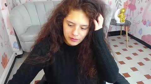 velvet_moon_v online show from 25, 2, 2026