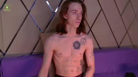 Snapshot of velvet_power chatting on 21, 9, 2025 Ares online show from 21, 9, 2025