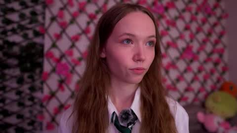 Snapshot of velvet_vice chatting on 18, 10, 2025 Polly online show from 18, 10, 2025