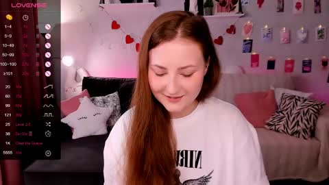Snapshot of velvetcherry_ chatting on 6, 5, 2026 Mia online show from 6, 5, 2026