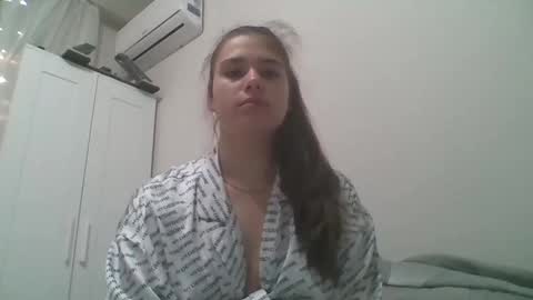 Snapshot of velveted_ivy chatting on 12, 11, 2025 velveted_ivy online show from 12, 11, 2025