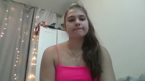 Snapshot of velveted_ivy chatting on 15, 11, 2025 velveted_ivy online show from 15, 11, 2025