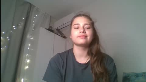 Snapshot of velveted_ivy chatting on 29, 11, 2025 velveted_ivy online show from 29, 11, 2025