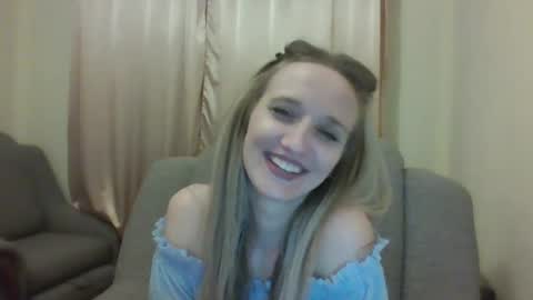 Snapshot of velvetintuition chatting on 24, 5, 2026 velvetintuition online show from 24, 5, 2026