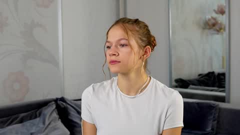 Kelly online show from 24, 9, 2025