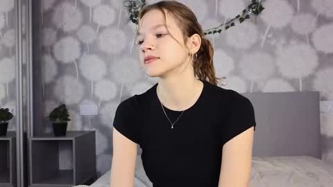 Kelly online show from 4, 11, 2025