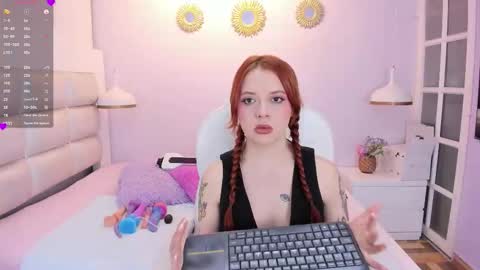 Yvonne online show from 17, 9, 2025