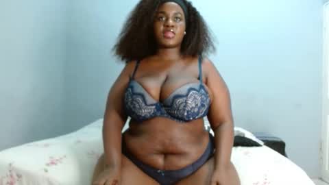 Snapshot of velvetychocolate1 chatting on 17, 4, 2026 velvetychocolate1 online show from 17, 4, 2026