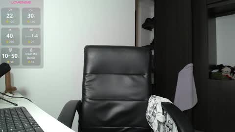 Venelope 3 online show from 21, 4, 2026