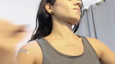 Snapshot of venezuelangirl__ chatting on 10, 11, 2025 find me on chaturbate as imhaymed online show from 10, 11, 2025