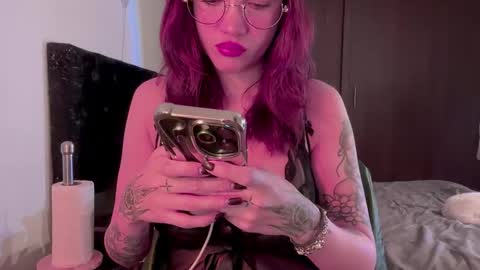 Snapshot of venicebtch666 chatting on 21, 10, 2025 Lanna online show from 21, 10, 2025