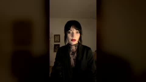 venom_goddess online show from 2, 7, 2026