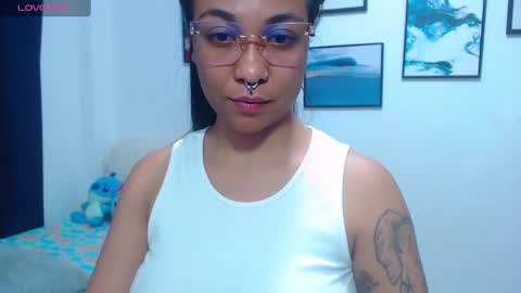 Snapshot of venus_0110 chatting on 8, 3, 2025 Venus Veracruz online show from 8, 3, 2025