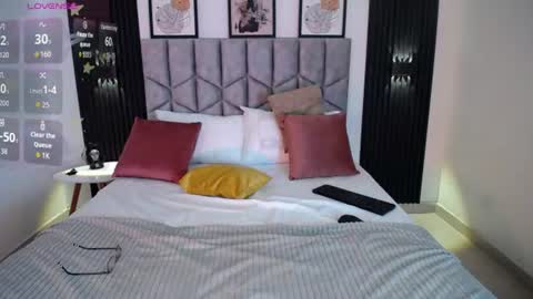 venus_999_ online show from 29, 6, 2026