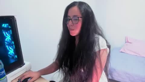 Venus online show from 18, 10, 2025