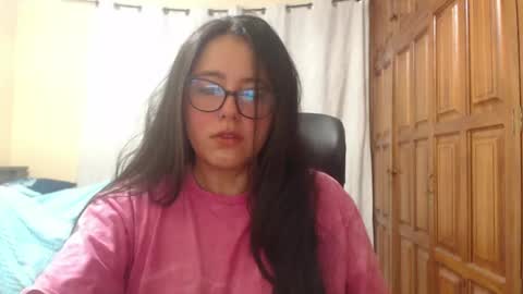 Snapshot of venus_cat_ chatting on 6, 6, 2026 Venus online show from 6, 6, 2026