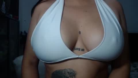 venus_menoza online show from 2, 3, 2025