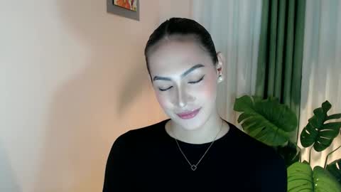 Venus Sunrise Bombshell online show from 14, 1, 2026