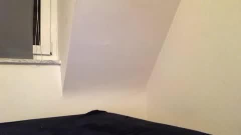 Snapshot of venus_tsdoll chatting on 8, 11, 2025 Lisa online show from 8, 11, 2025