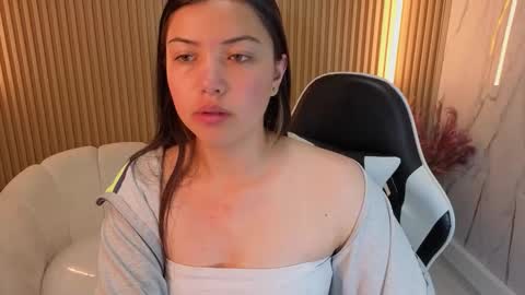 Venus  online show from 19, 12, 2025