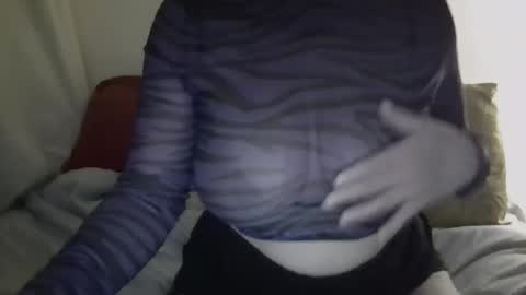 Snapshot of venusica90 chatting on 10, 3, 2025 venusica90 online show from 10, 3, 2025