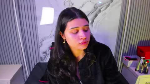 Venusowen  online show from 3, 4, 2026