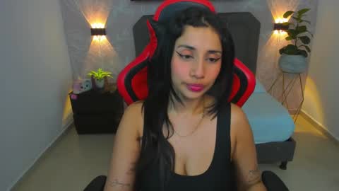 Nice to greet you my name is Vanessa  online show from 9, 1, 2025