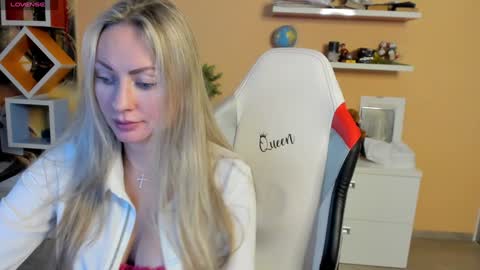 Violetta  online show from 6, 1, 2025