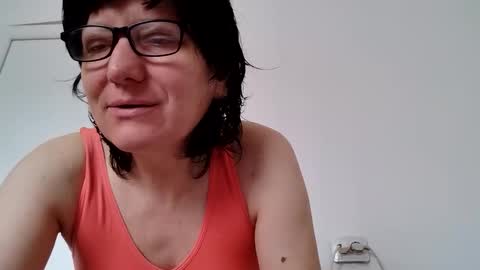 Snapshot of vera_elle chatting on 1, 4, 2026 Vera online show from 1, 4, 2026