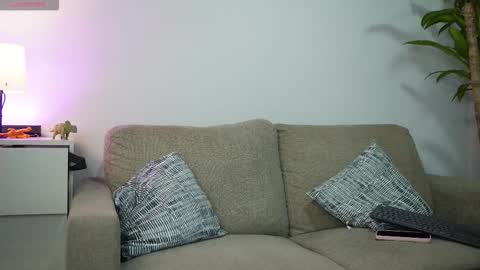 vero_cam online show from 5, 10, 2025