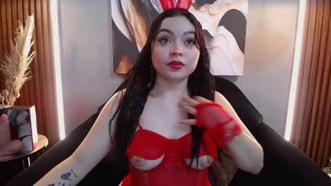 Snapshot of vero_hotlips chatting on 4, 4, 2026 Vero online show from 4, 4, 2026