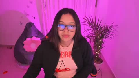 Verolake online show from 19, 2, 2025